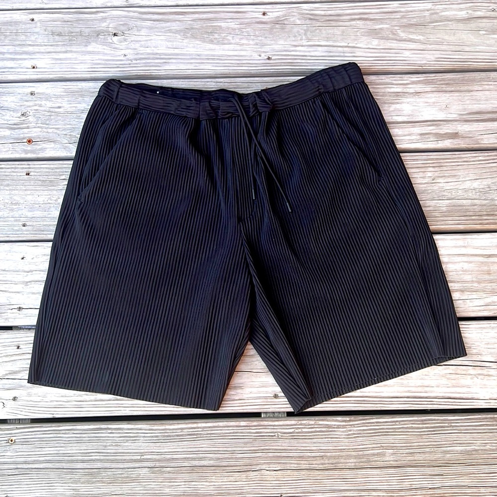 ZARA Pleated Shorts